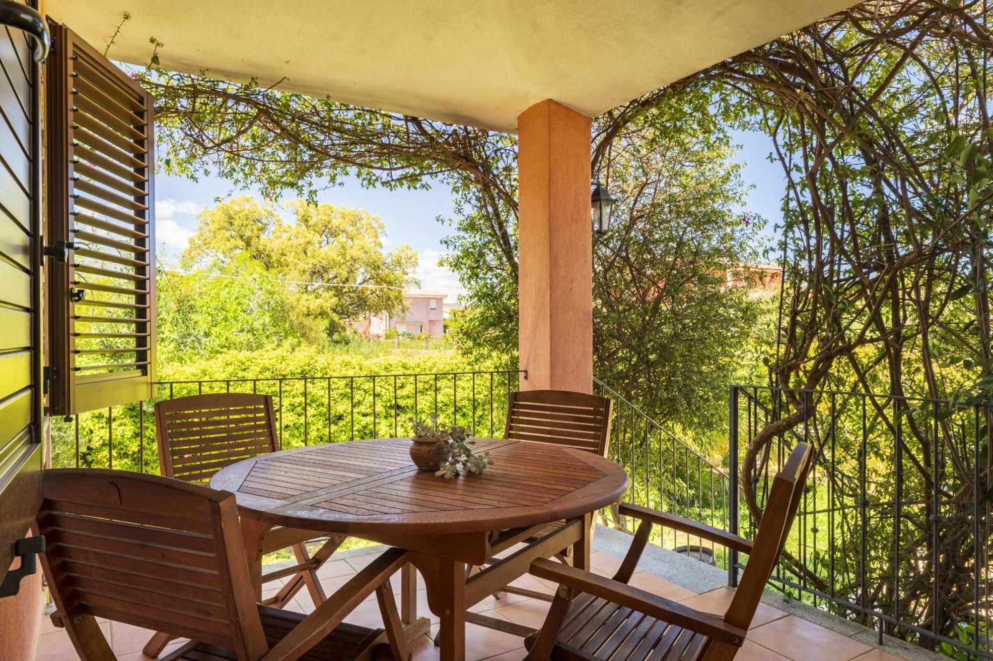 Casa Vacanze Lolivastro Àrbatax Buitenkant foto