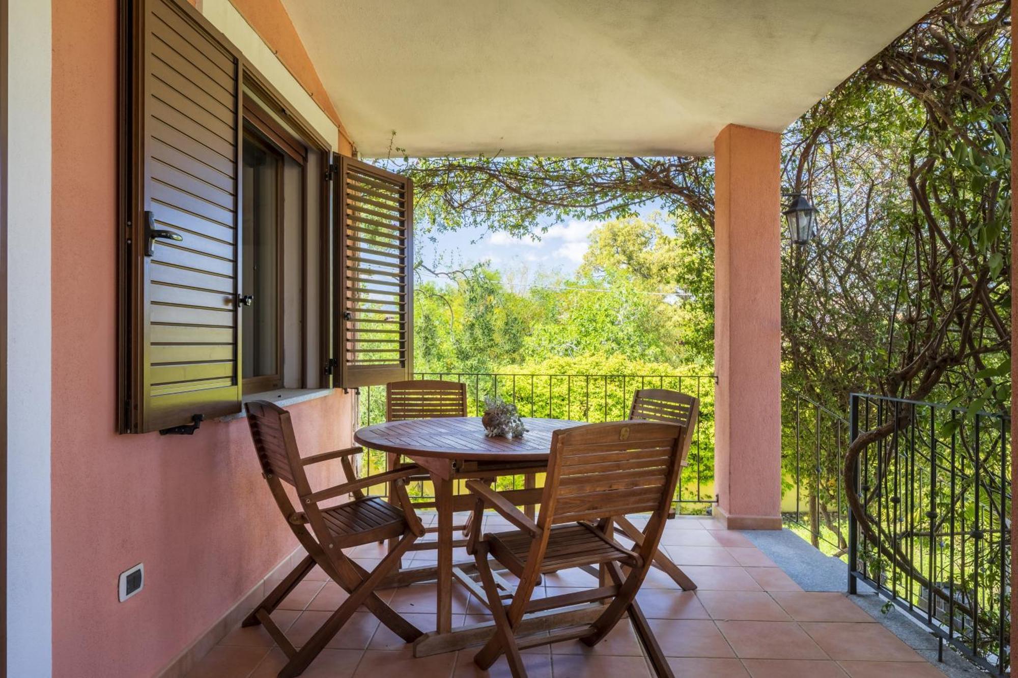 Casa Vacanze Lolivastro Àrbatax Buitenkant foto